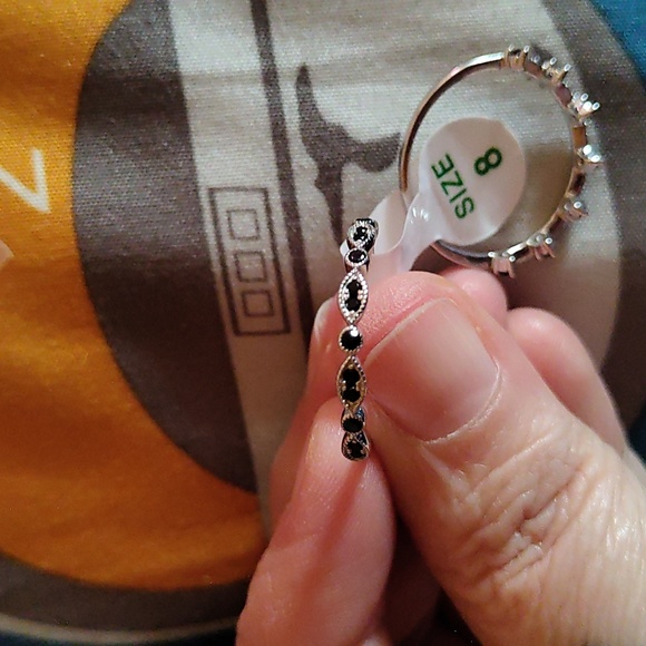 Black Onyx Bomb Party Ring - Picture 3 of 4